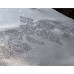 Lg Vintage Irish Linen Double Damask Tablecloth Grapes Leaves Banquet 103"